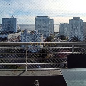 Dos Dormitorios Con Vista Al Mar