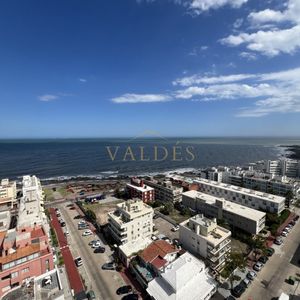 Venta En Piso Alto