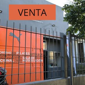 Venta De Loca Lcomercial Ubicado En Parque Batlle,  Padrón único, 405 M 2