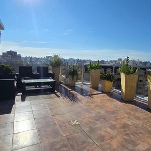 Apartamento En Alquiler C/ Cochera En Punta Carretas