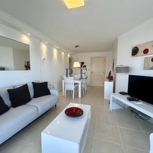 Apartamento En Edificio South Beach | 2 Dormitorios 2 Baños