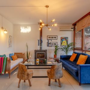 Casa En Mansa, Punta Del Este. 4 Dormitorios, Terreno De 275 M²