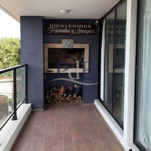 Av. Roosevelt | Unidad Contemporánea De 2 Dormitorios En Edificio Otto