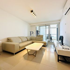 Oportunidad De Venta Apartamento De 3 Dormitorios Mas Dependencia Playa Brava, Punta Del Este