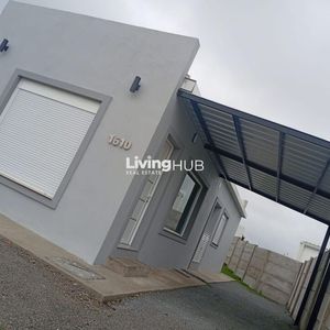 Alquiler Casa 2  Dormitorios A Estrenar Real De San Carlos