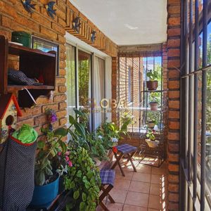 Venta Apartamento De 4 Dormitorios Y Dos Baños En Pocitos