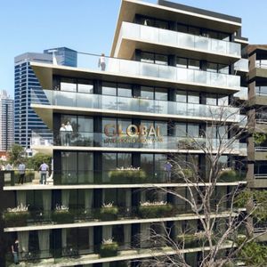 A Pasos Del Wtc Y La Rambla - Venta Monoambiente Al Frente Terraza Amenities