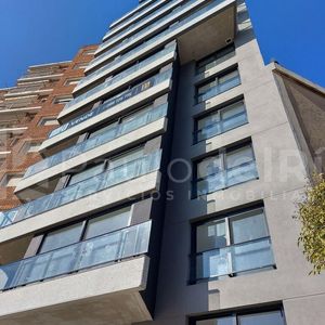 Venta Monoambiente 100 % Equipado Piso Alto