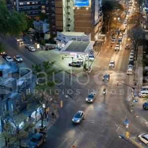 Venta Fabuloso Ambiente! Al Nor-oeste Destacadas Calidades