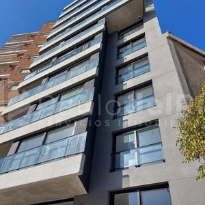 Venta Fabuloso Ambiente Al Nor-oeste Con Amplia Terraza Destacadas Calidades.
