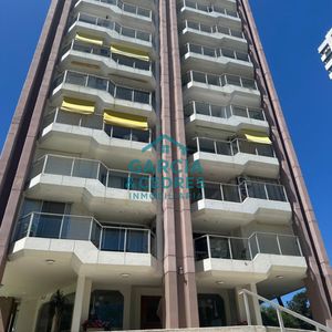 Vendo Apto En Torre Marfil De 3 Dorm + 2 Baños