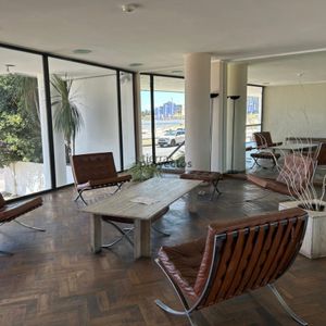 Loft Reciclado Con Gran Terraza Sobre El Mar