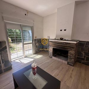 Casa En Venta En Canelones Con 3 Dormitorios A 2 Cuadras De La Plaza