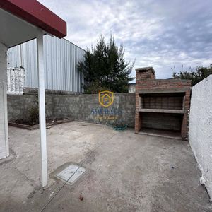 Casa En Alquiler En Juanicó Con 2 Dormitorios Y Garage