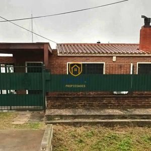 Casa En Alquiler En Solymar Con 2 Dormitorios