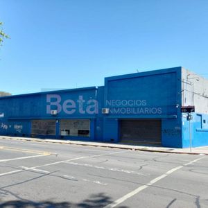 Venta De Gran Local - Deposito  Aguada