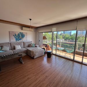 Villa Biarritz: 3 Dorms, Servicio Y Garaje Doble