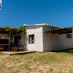 Casa En Alquiler C/ Cochera En La Paloma