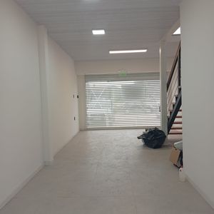 Local Comercial En Alquiler Ubicado En Lagomar