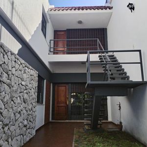 Casas En Venta En Buceo único Padrón