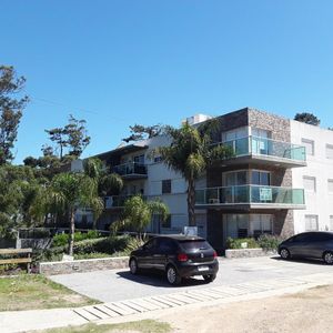 Venta De Apartamento En Villa Argentina 2 Dorm 2 Baños Con Piscina Y Parrillero