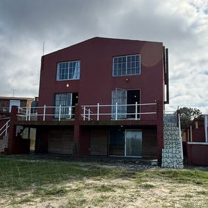 Venta Casa 8 Dormitorios Jaureriberry