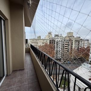 Venta Apartamento 3 Dormitorios + Servicio Pocitos