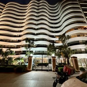 Venta Apartamento 3 Dormitorios 3 Baños 4 Cocheras Pocitos Nuevo