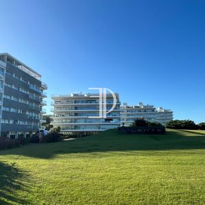 Alquiler Casa En Complejo Silente 3 Dormitorio  Playa Brava