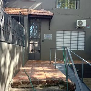 Unión Casa 4 Dormitorios Y Cochera