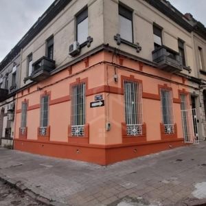 Alquiler Casa 4 Dormitorios Con Balcón En Reducto