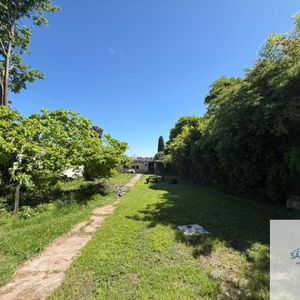 Casa En Venta C/ Cochera En Malvin Norte
