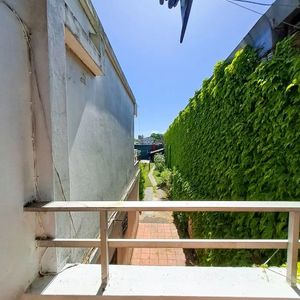 Amplio Terreno Sobre Av San Martín