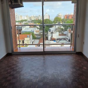 Monoambiente Con Divisiones Y Terraza, Pocitos Nuevo - Zona Wtc