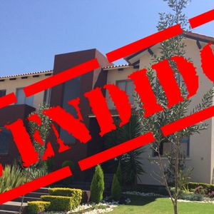 Espectacular Casa Urbanización El Bosque