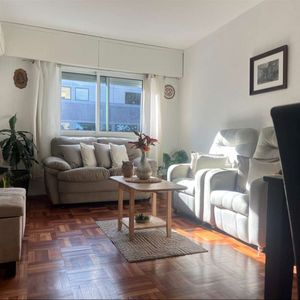 Impecable Apartamento Al Frente ,prox. Hosp. Britanico.