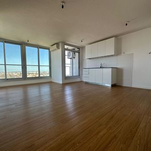 Venta Con Renta Apto 2 Dormitorios Con Garaje Doble - Estrellas Del Sur 2401
