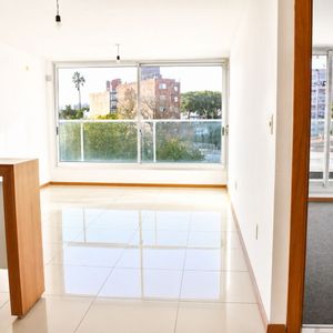 Alquiler Excelente Apartamento 1 Dormitorio En Rambla Aquarius #206