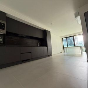 Venta 2 Dormitorios Y 2 Baños Con Terraza En Cosmos #116