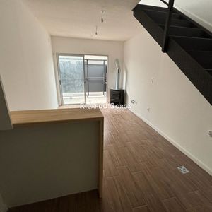 A Estrenar Venta Tipo Duplex De 1 Dormitorio Verde Sol En  Brazo Oriental