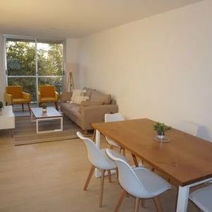 Apartamento En Venta De 2 Dormitorios Cochera Opcional En Centro Tango