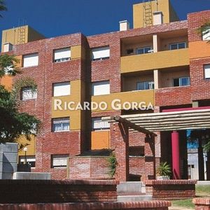 Apartamento En Venta Con Renta De 3 Dormitorios 2 Baños Y Gge En Prado