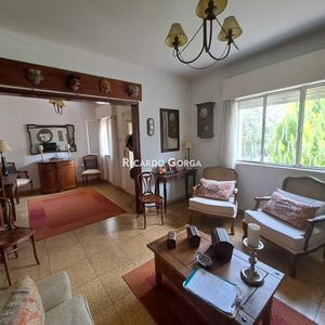 Venta Casa Pu 2 Plantas 2 Dormitorios Gge Y Hermoso Fondo Verde Con Parrillero