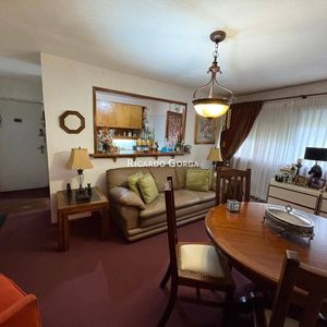 Apartamento Venta 2 Dormitorios Y Estacionamiento En Euskalerría71 Malvin Norte