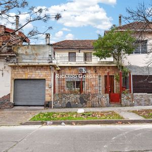 Bajó De Precio! Casa Venta Padrón único 4 Dormitorios Y Garaje En Brazo Oriental