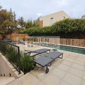 Penthouse De 3 Dormitorios En Alquiler En Carrasco Norte. Con Piscina Y Excelentes Amenities