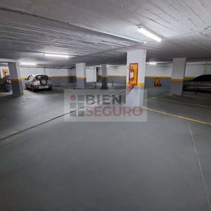 Oportunidad. Cómodos Garajes Fijos En Alquiler En Puerto De Buceo