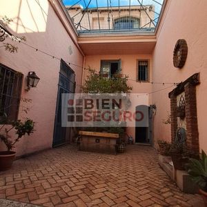 Cómoda Casa De 4 Dormitorios, 2 Baños, En Venta En Pocitos