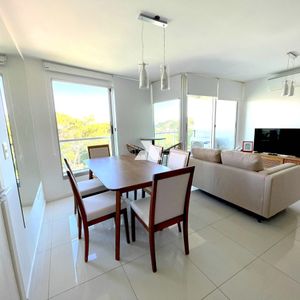 Venta Apartamento 2 Dormitorios Con Renta - Punta Del Este
