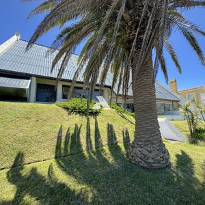 Venta Casa 3 Dormitorios Y Servicio Frente Al Mar En Montoya